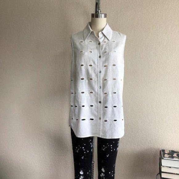 Creatures of the Wind Embroidered Face Shirt Butto - Picture 2 of 8